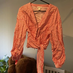 Söt topp! - Topp i storlek 40.