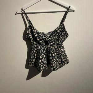 Topp - Sommar topp blommig 