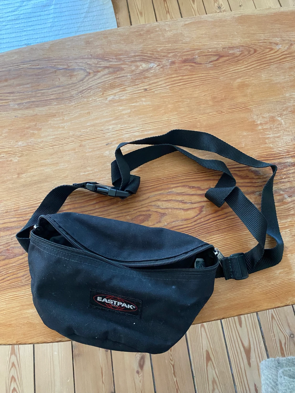 Eastpak midjeväska