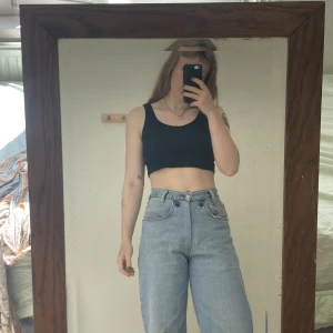 Svart linne - Skicka meddelande vid köp, frågor eller fler bilder:), PRIS INKLUSIVE FRAKT