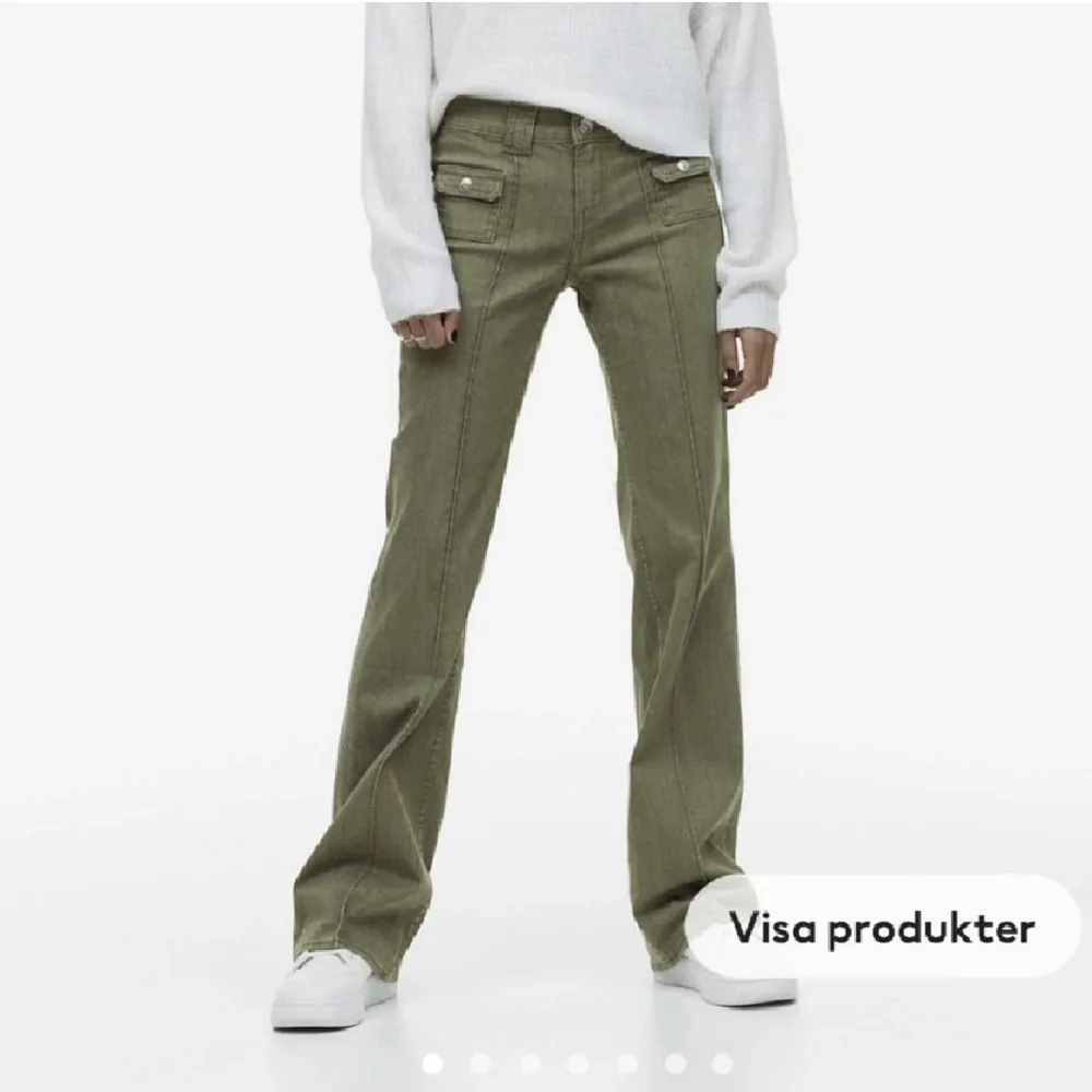 Helt slutsålda populära H&M byxor. Använda få gånger. Storlek 38. Jeans & Byxor.