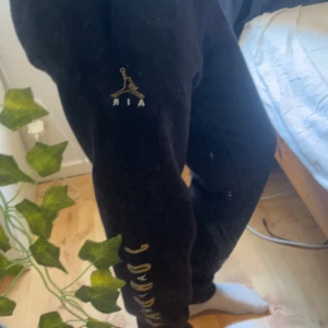 JORDAN BYXOR - Som i nytt skick