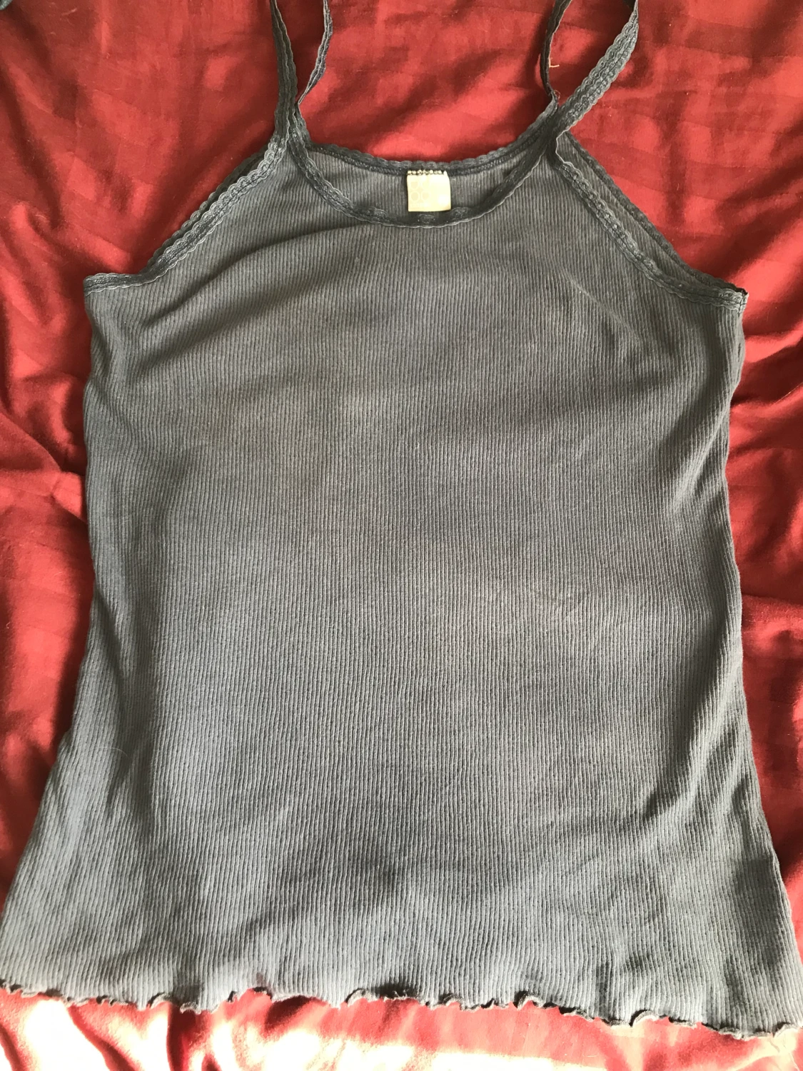 Mörkblått ribbat linne - 90