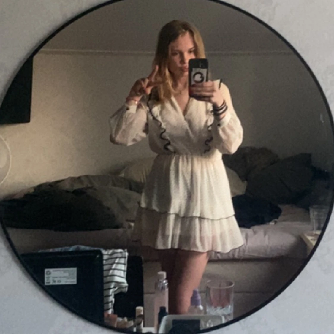 Zara prickig klänning  - 90