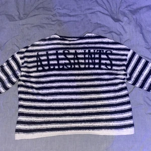 All Saints Tröja - All Saints tröja strlk L, för stor för mig. Köpt för 1200kr Vill bara bli av med den