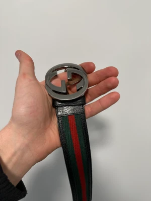 Gucci skärp - Fint skick, normalt slitage givetvis äkta.