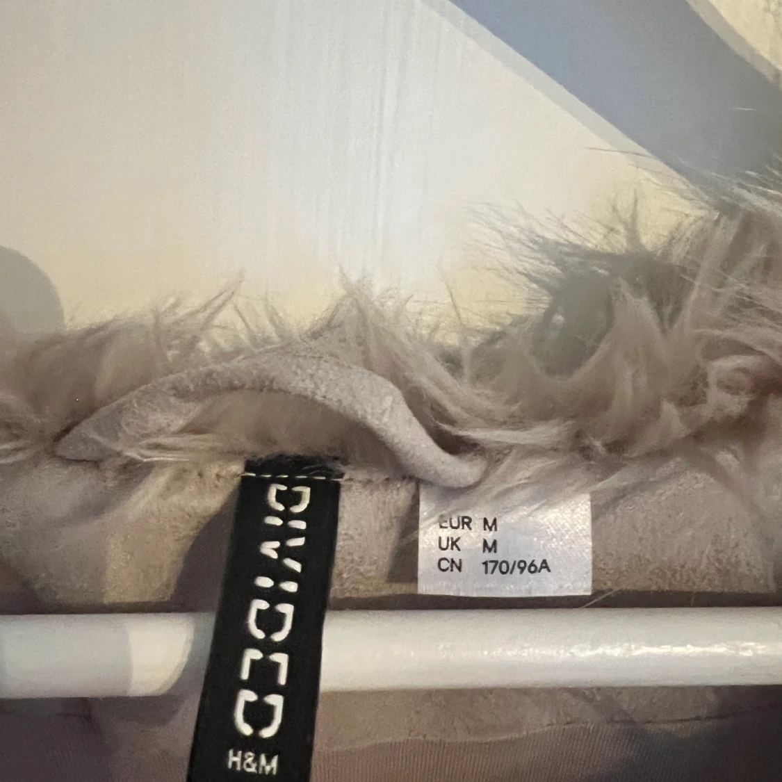 Fluff jacka från HM - 91