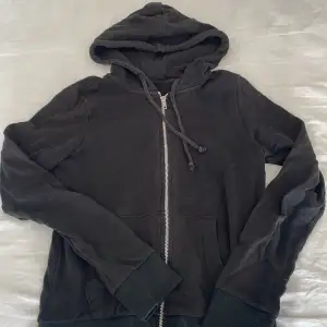 Zip up hoodie från hm