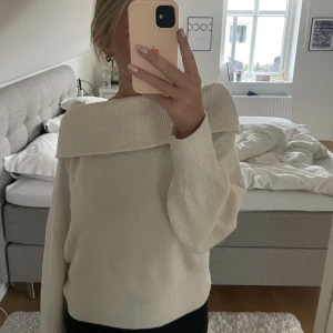 Stickad tröja  - Super fin stickad tröja!💕köparen står för frakten💕