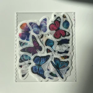 Klistermärken  - 40st fjäril klistermärken för endast 30kr ink frakt