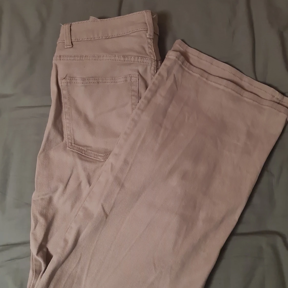 Bige/gråa high-waisted byxor - 90