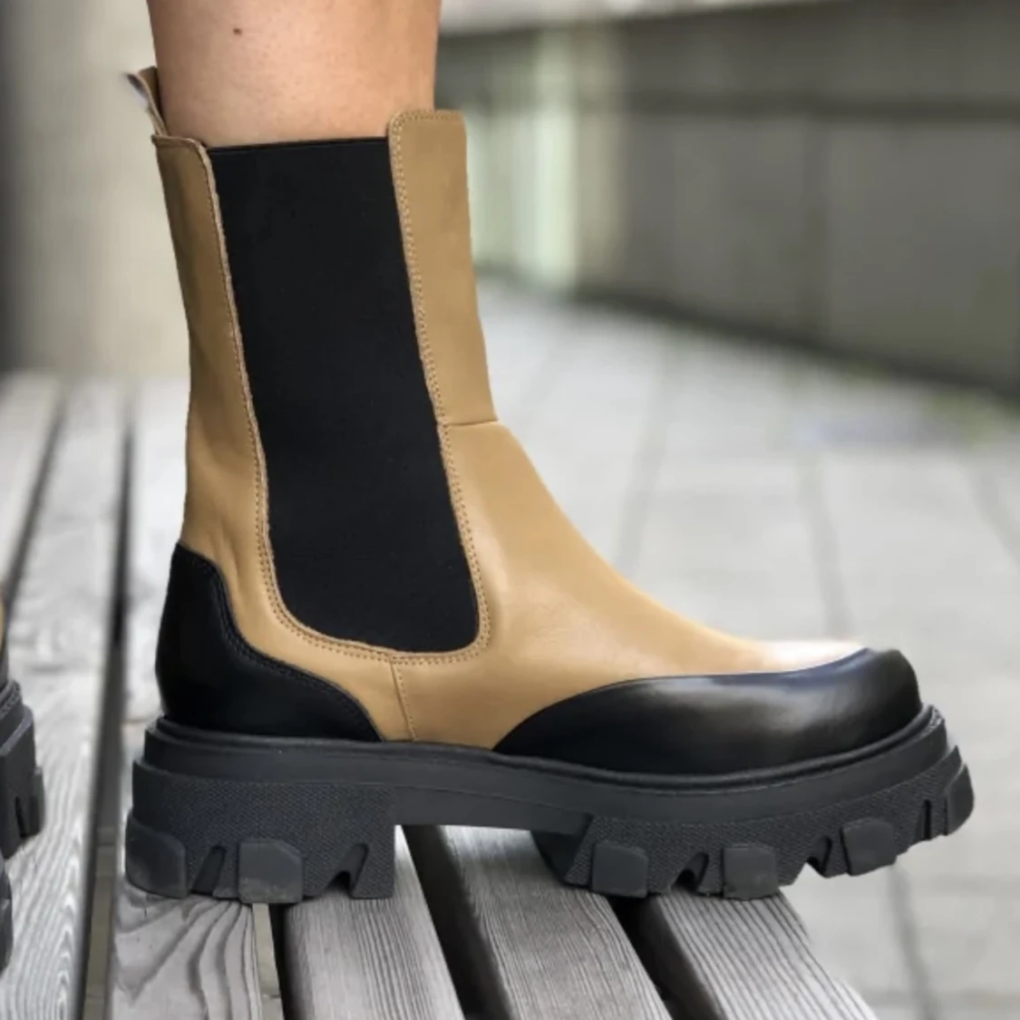 Skinn känga 36 nya - 90