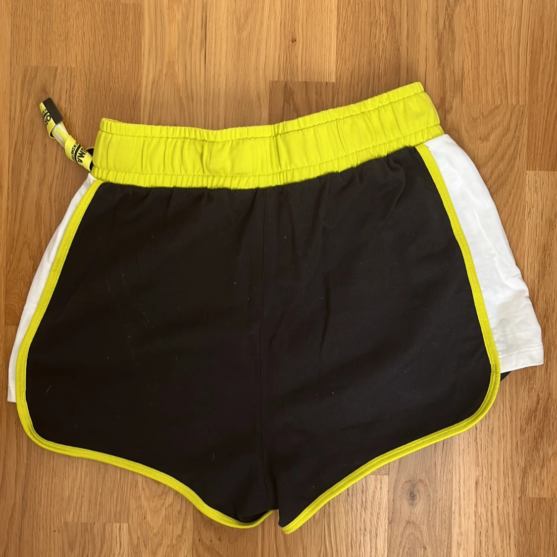 Puma shorts  - 68