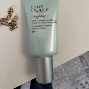 Estee Lauder - helt ny endast testad!
