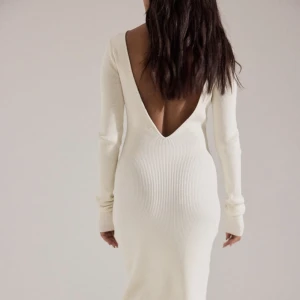 Klänning  - Oanvänd klänning från NA-KD, såå fin😍