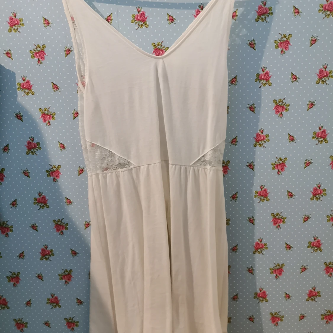 Vit klänning med spets