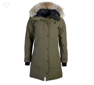 Canada goose shelburne  - Military green djur och rökfri Använd en vinter Ordinarie pris: 12890kr Storlek: L 