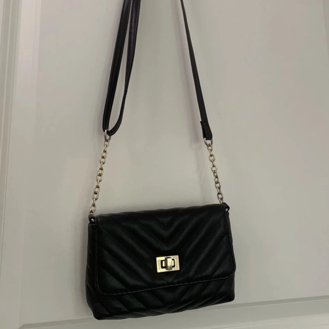 Svart handväska  - 91