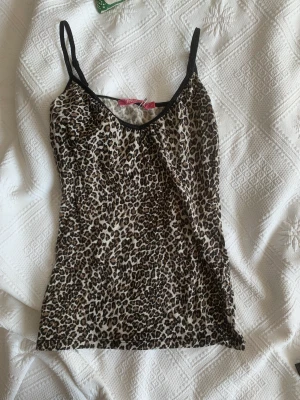 Tight leopardlinne - Asnajs tajt leopardlinne i bra skick🔥😍