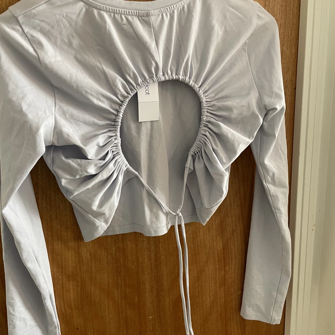 Topp med öppen rygg - 90