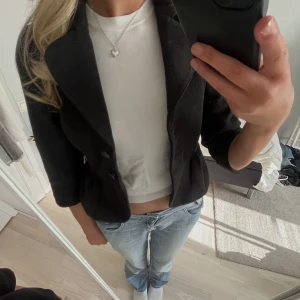 Trekvartsärmad kappa - Supersöt kappa med trekvartsärmad som passar till allt💕