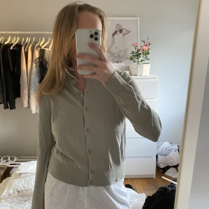 Kofta - Grön kofta såå somrig och fin!! 