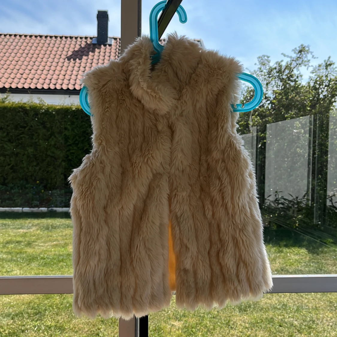 Pälsväst 🤍 - 91