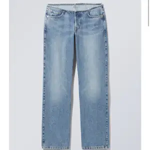 Säljer dessa as snygga jeans från seendet då jag aldrig använder dom, kan stå för frakten via snabb affär!