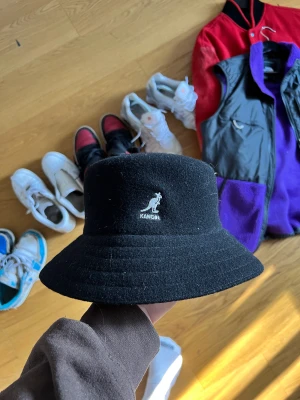Kangol bucket hat - 90 kangol hat 