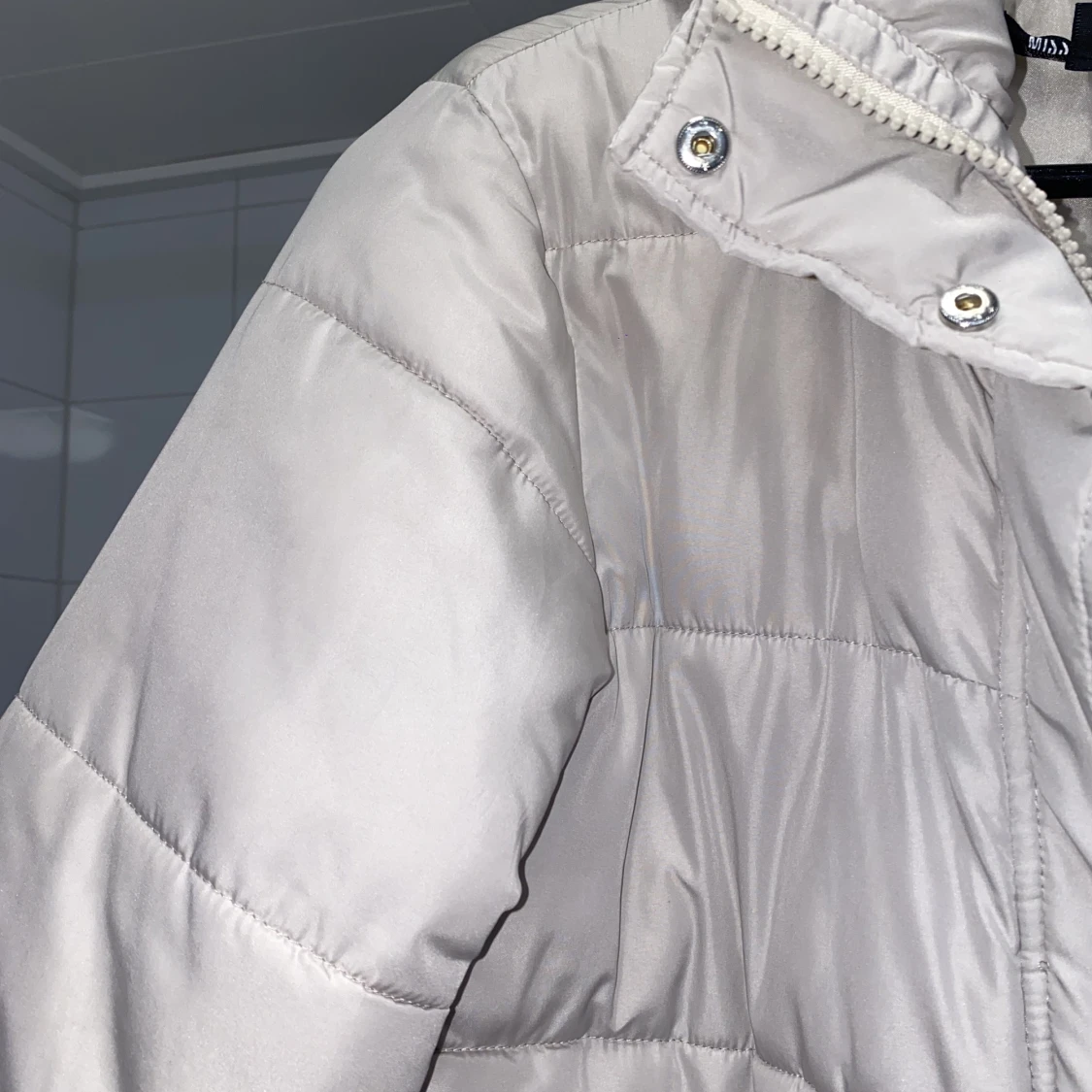 Ljusgrå jacka - 90