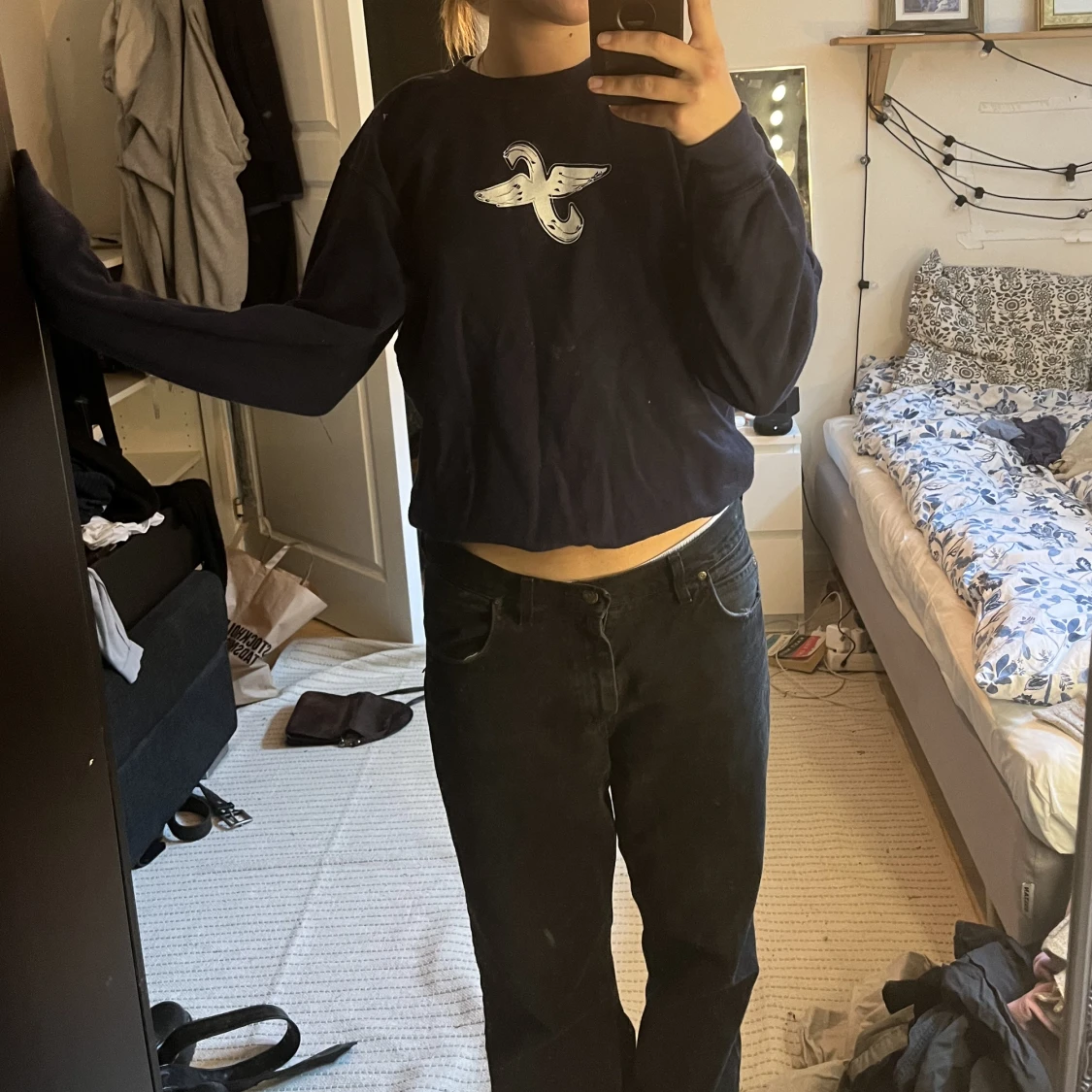 Marinblå sweatshirt