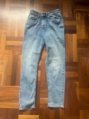 Jeans Only  - Jeans från Only  32/s 