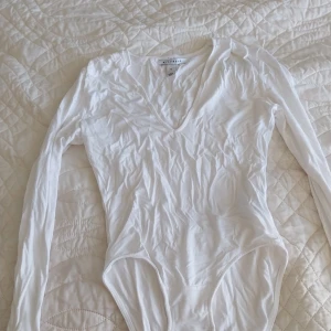 Super fin vit tröja - Fin vit tröja 