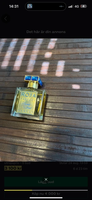 Parfym / Nisch parfym/ Roja - Sweetie aoud är en av dem finaste nisch parfymer som finns!  Roja är ett av världens mest exklusiva parfymhus, och nu råkar jag ha dubletter av flaskan, därav jag säljer.  Beskriver gärna doften, bara skicka ett meddelande. Låda/allt finns Nypris: 6300kr 