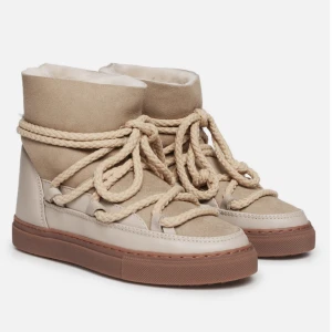 !!INTRESSEKOLL!! - Gör en intressekoll på mina Inuikii skor, sparsamt använda i två säsonger. 