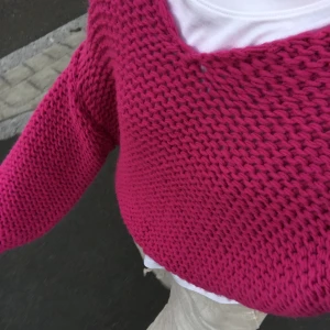 Chunky knit  - Chunky stickad tröja i ceris rosa från fobya💓 Storlek: s