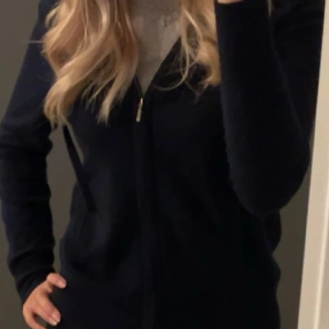 Soft goat zip up - 91