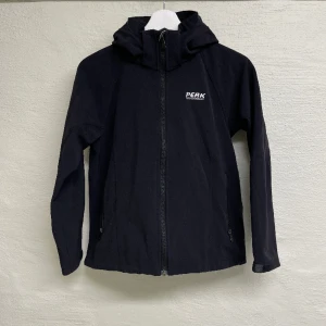 Peak performance  - Peak performance jacka  Storlek XS