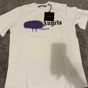 Palm Angels t shirt - New, never worn, with tags, size M