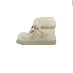 Inukkis  - Super snygga Inukkis, inga som helst defekter!❤️skriv för fler bilder