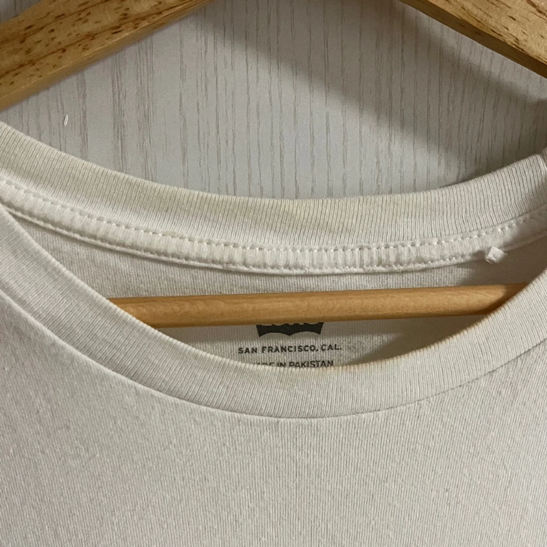 Basic levi’ t-shirt - 91