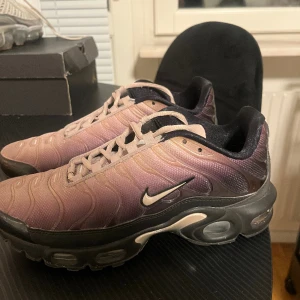 Nike Air Max Plus Tn - Väldigt bra skick. Pris kan diskuteras. 