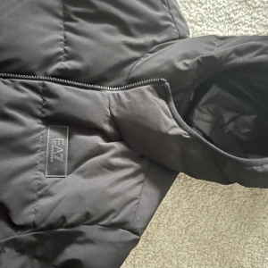 EA7 Vinterjacka - Bra skick 