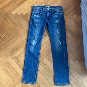 Jeans skinny fit - Väldigt lika replay jeans i passform och utseende Storlek 34/34