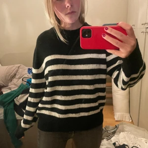 Randig tröja hm  - Randig tröja från hm 