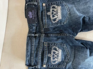 Victoria Beckham jeans  - Köpt här på plick, tyvärr passa dem inte💕lågmidjade