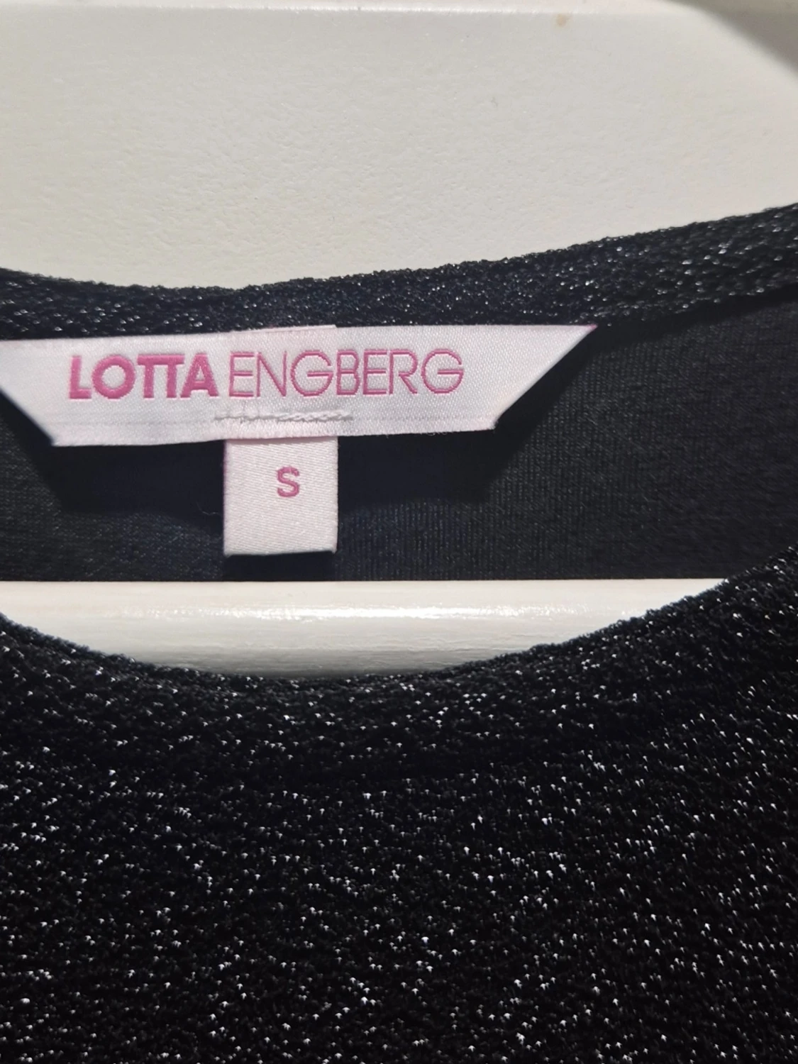 Svart glittrig topp Lotta Engberg - 1