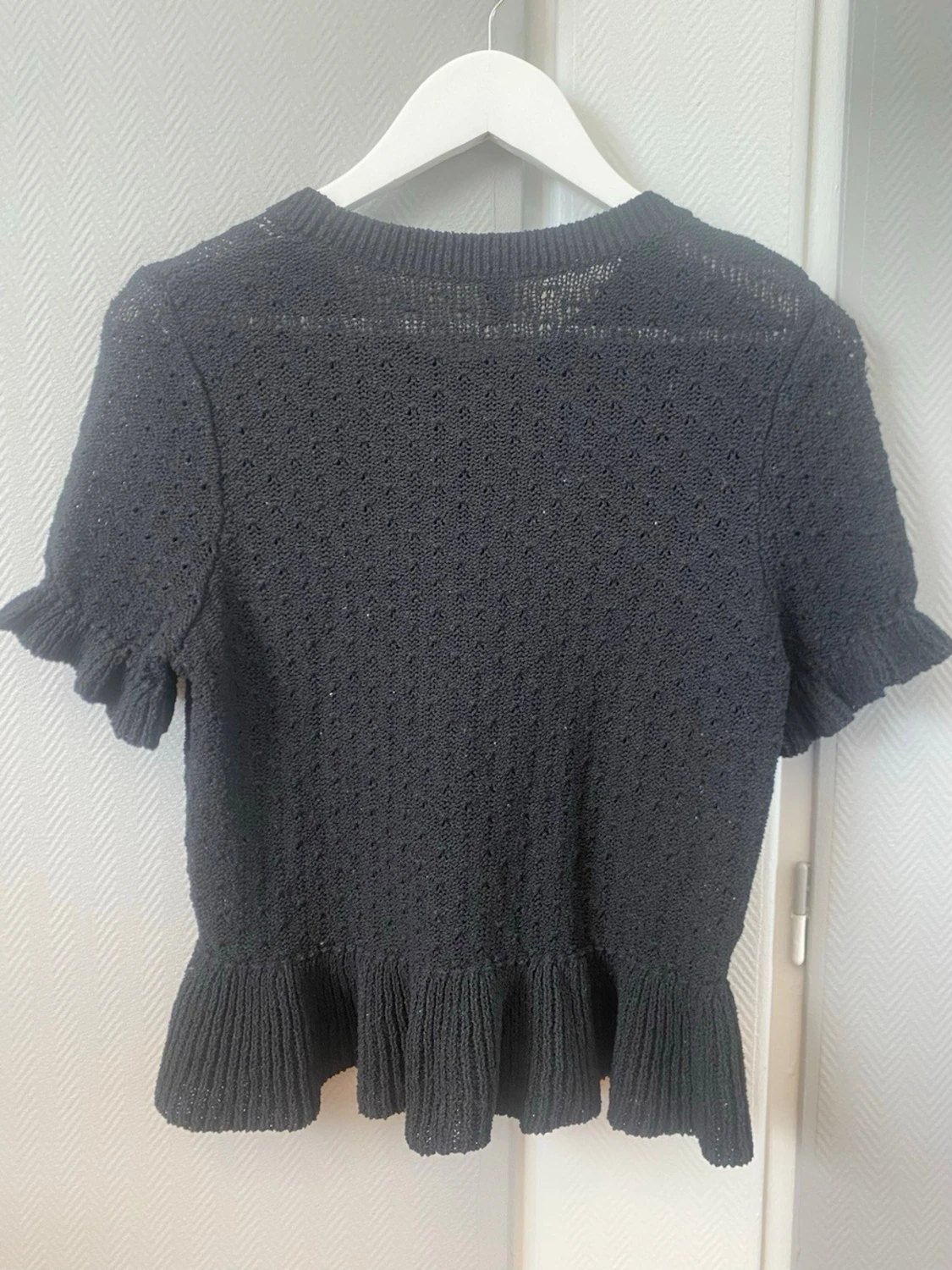 Svart stickad topp - 1