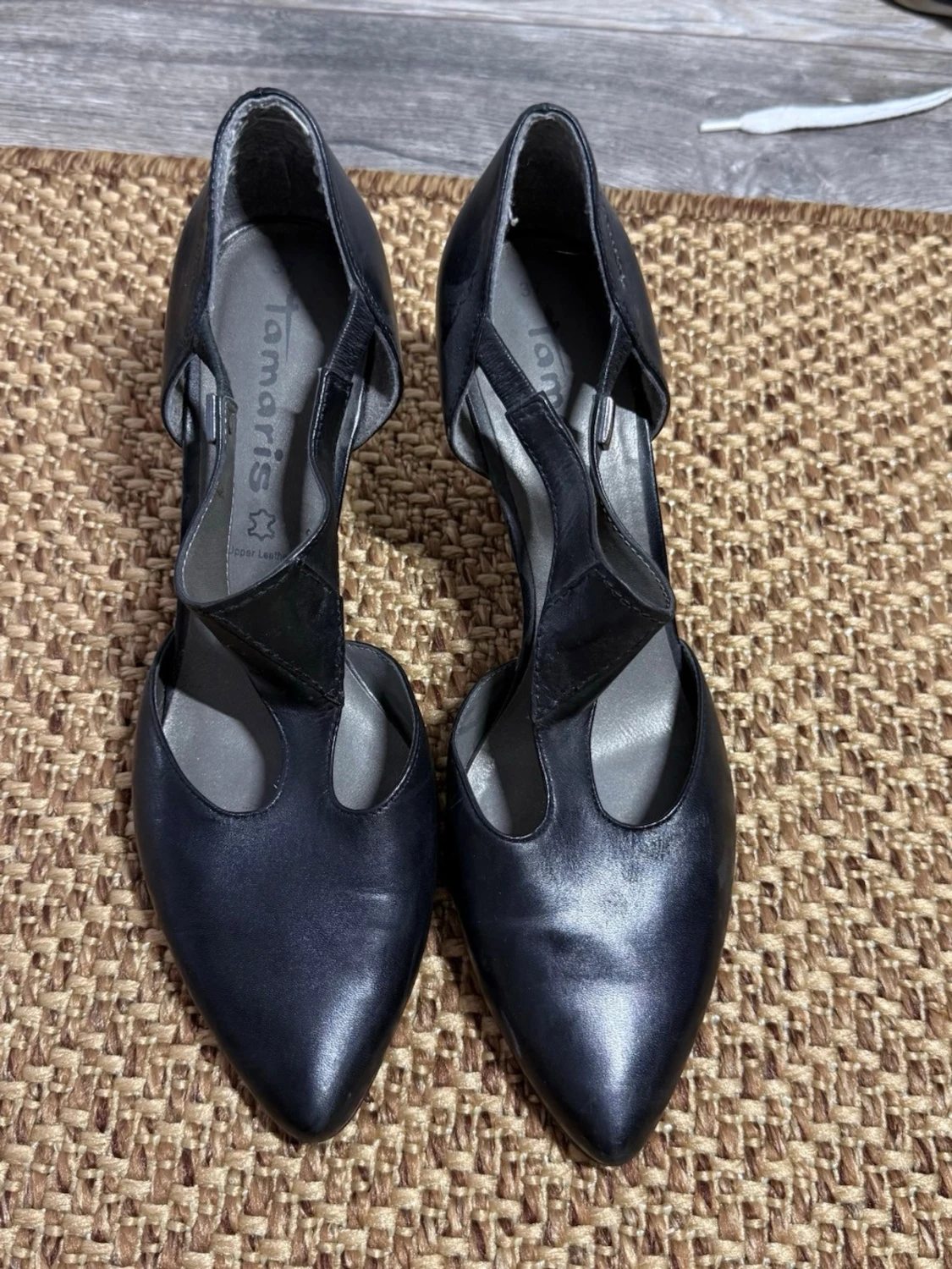 Svarta pumps med rem från Tamaris (37) - 2