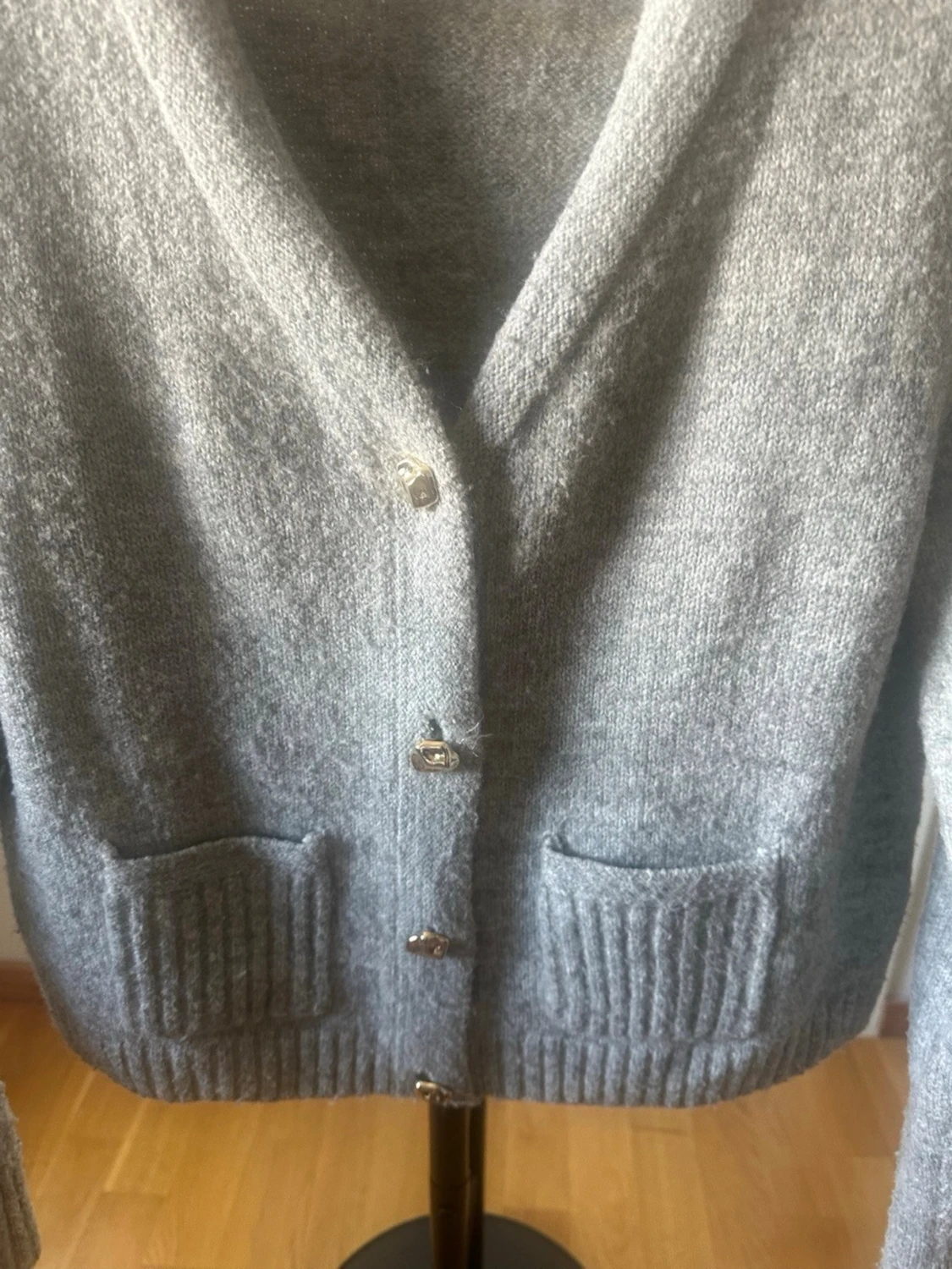Grå kofta från H&M med fickor - 2